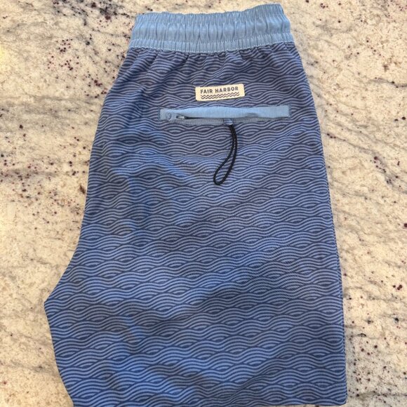 PERFECT CONDITION: Fair Harbor "The Bayberry Trunk" Men's Swim Suit - Picture 2 of 4